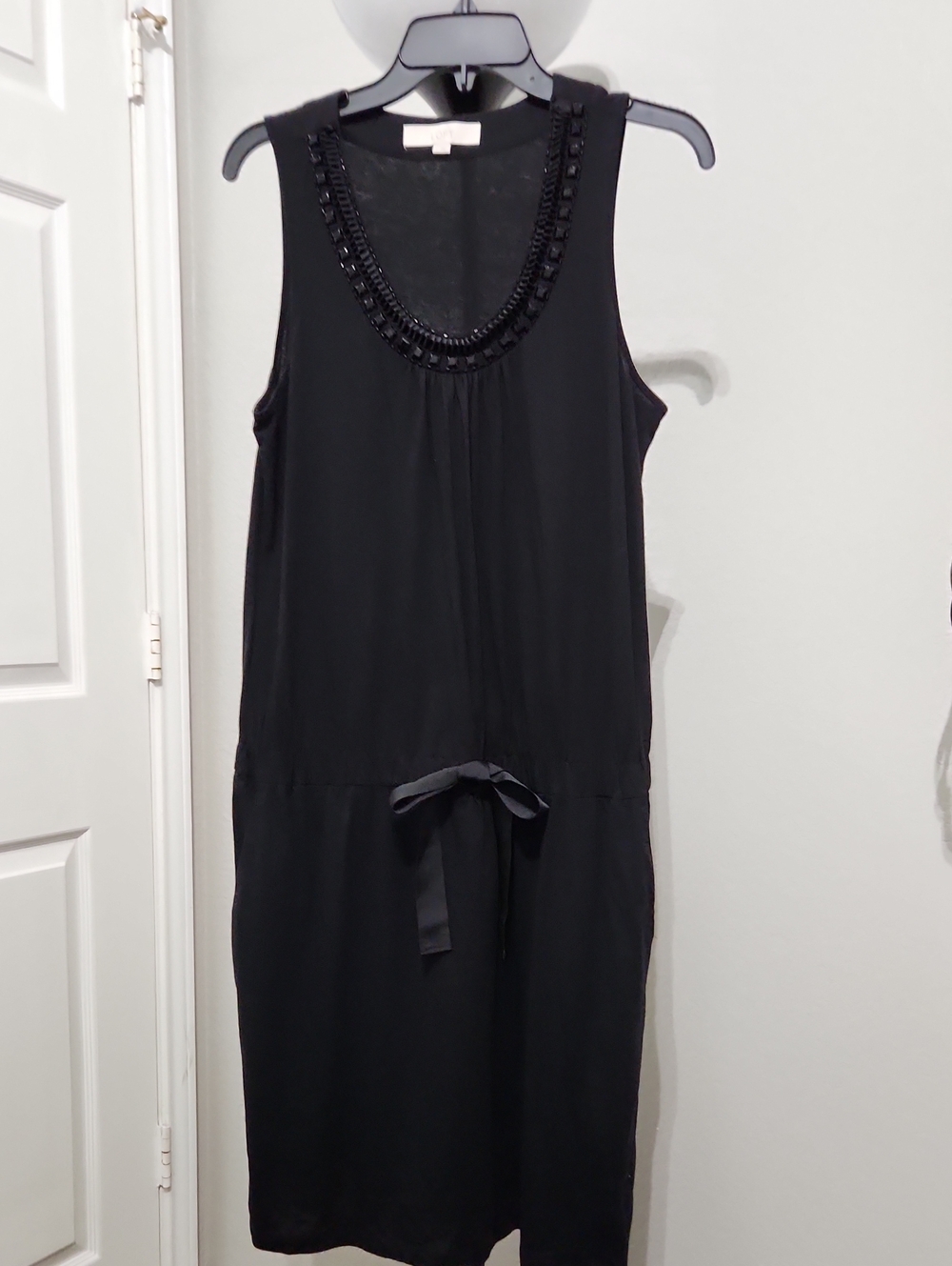 LOFT Black Sleeveless Waist-Tie Dress with Scoop Neck - Women's Size Large